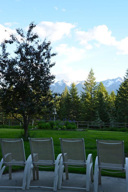 Kicking Horse Canyon Guest House 戈尔登 外观 照片