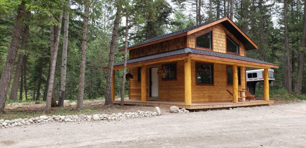 Kicking Horse Canyon Guest House 戈尔登 外观 照片