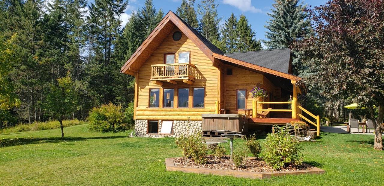 Kicking Horse Canyon Guest House 戈尔登 外观 照片